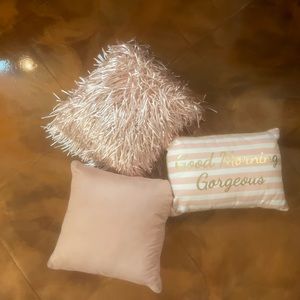 pink bed pillows